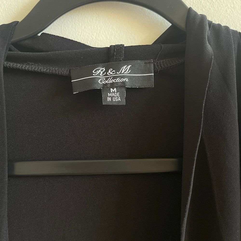 Size Medium * R&M Collection Top - Picture 2 of 4